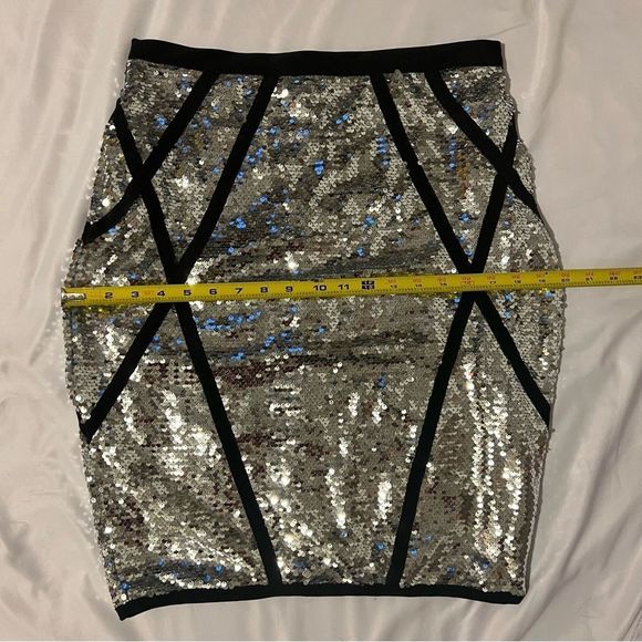 Silver Sequined 2 Piece Skirt Cropped Jacket - Picture 8 of 16